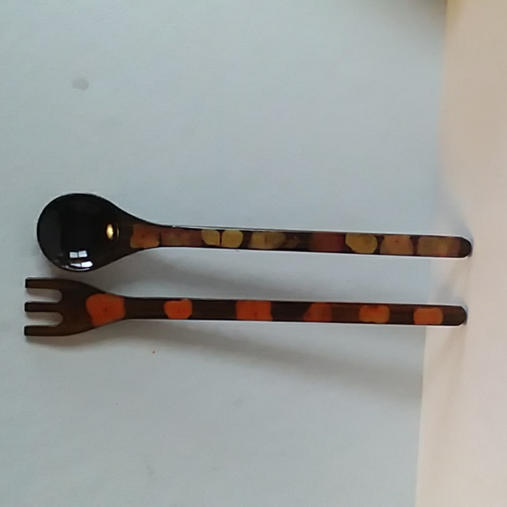 Hand Made Wood Salad Utensils - Picture 1 of 11